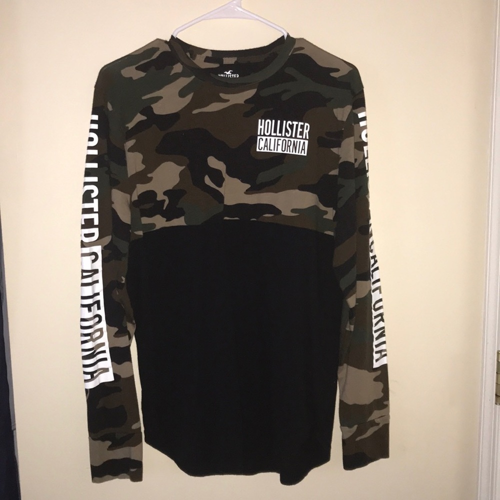 Hollister Long Sleeve T-Shirt half camo